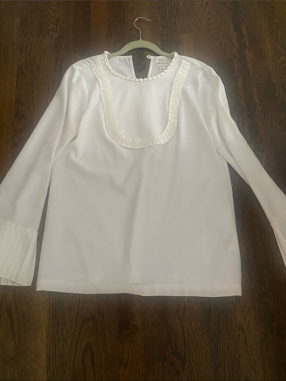 Elegant White Ruffle-Trim Long Sleeve Blouse